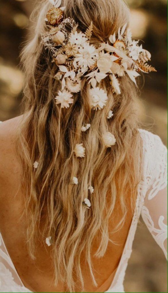 mariage gironde, fleurs cheveux, coiffure fleurie