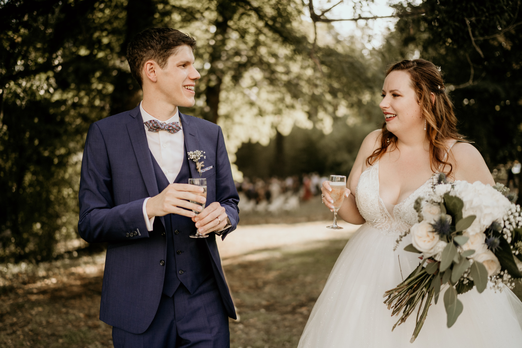 Choisir le champagne de votre mariage: trinquer après la cérémonie laïque