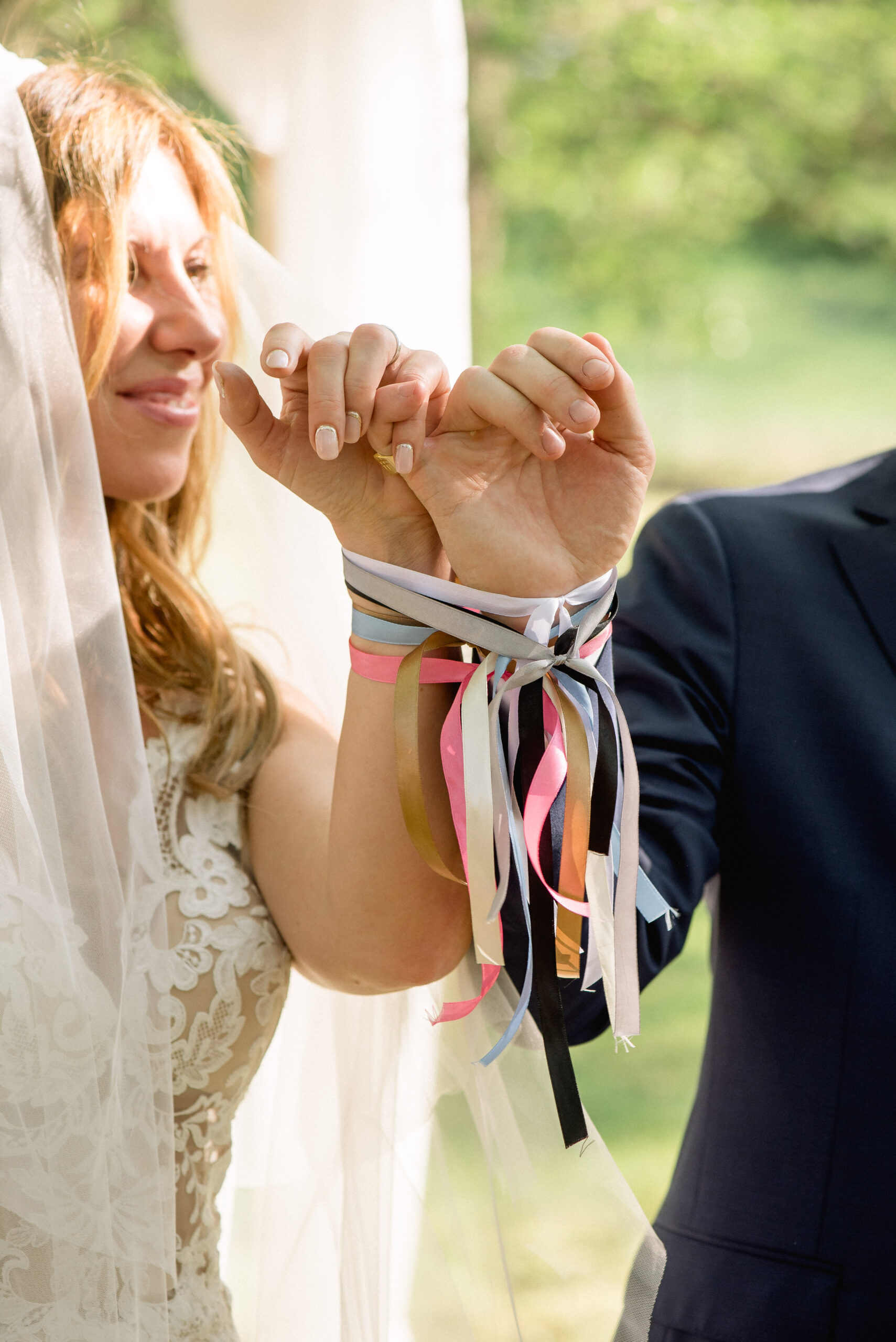 Lâcher de ballons mariage - rituel cérémonie laïque mariage