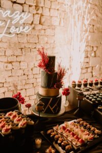 Wedding cake, dessert, buffet, traiteur, gâteaux, gâteau, gâteau de mariage