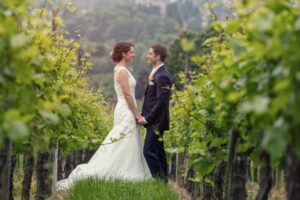 Se marier en Lorraine : séance photos de couple dans les vignes