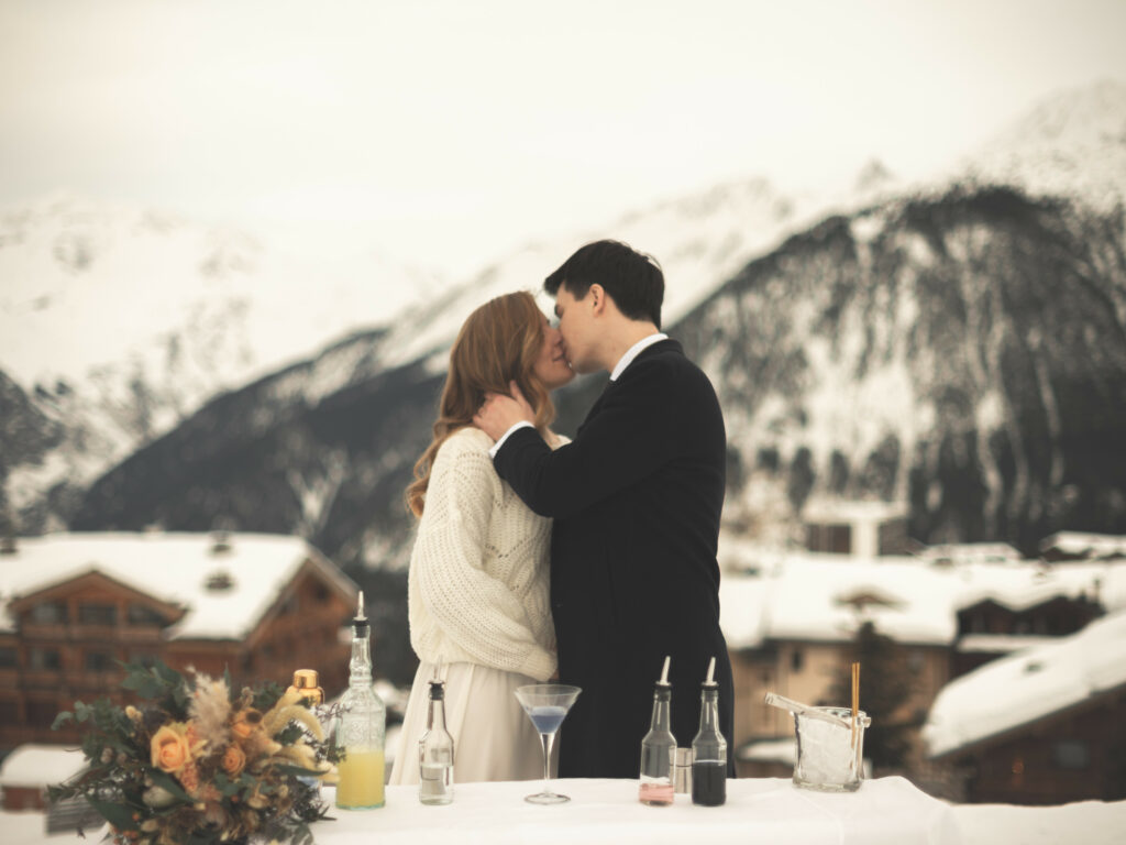 love, barman, rituel, cérémonie laïque, neige, mariage montagne, montagne, cérémonie laïque