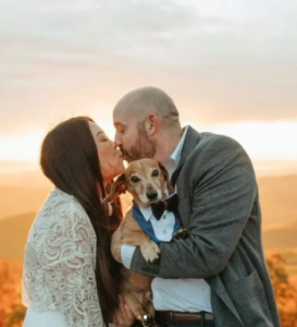 séance couple, couple et chien, animal de compagnie