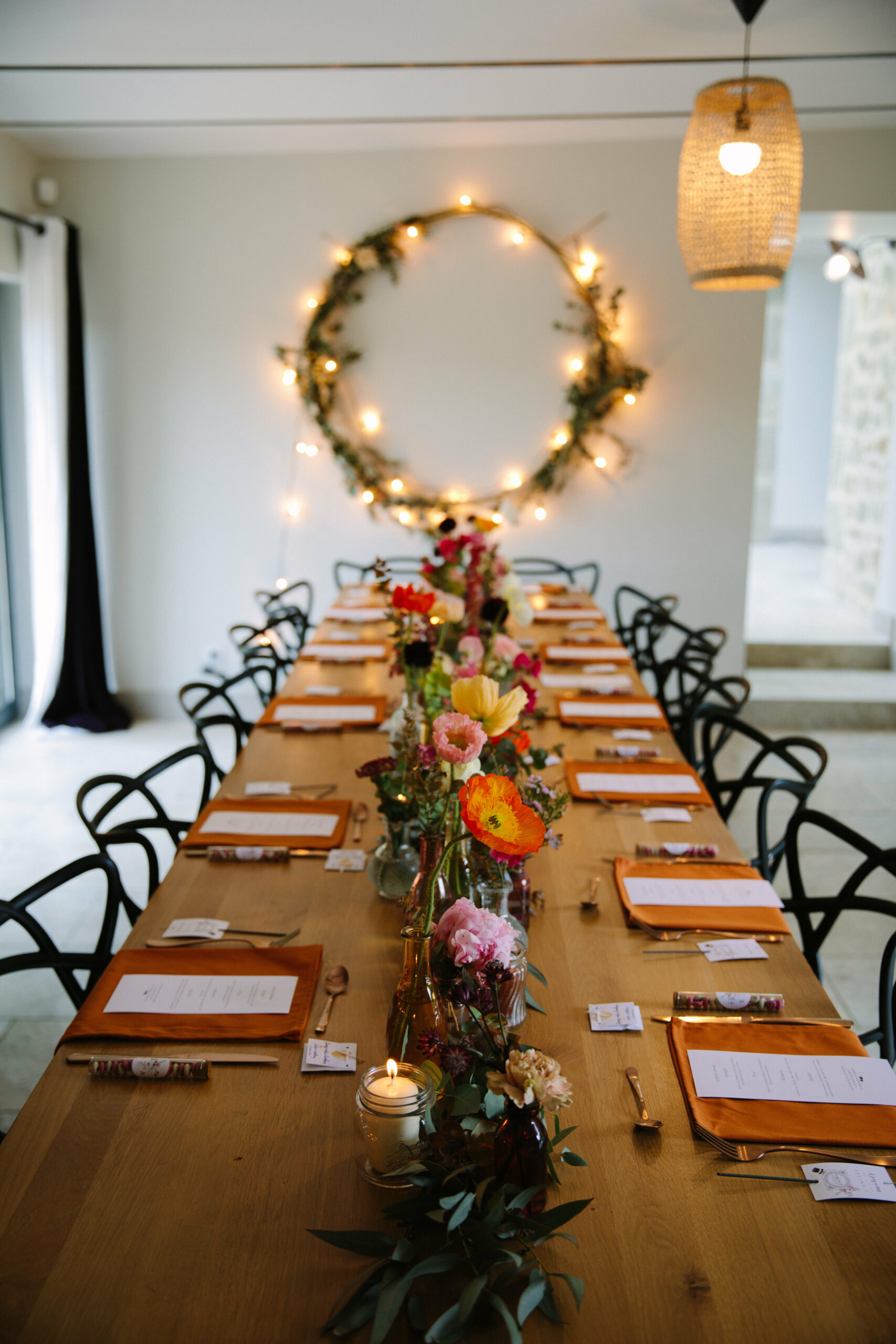 Décoration de table couleurs tendances 2023-2024