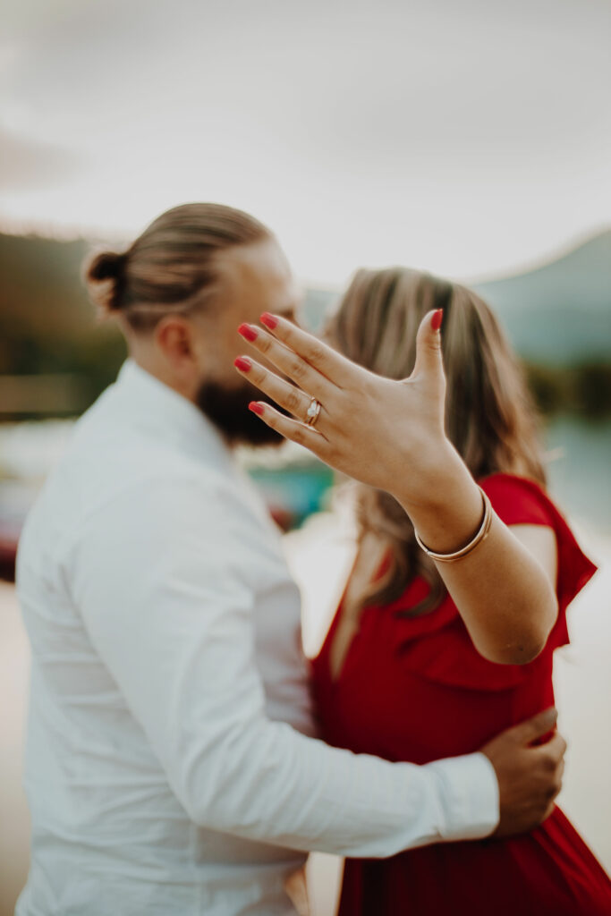 demande en mariage, fiançailles, bague