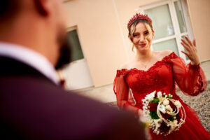 Robe rouge Robe Mariage Couleurs Rouge Dentelle
