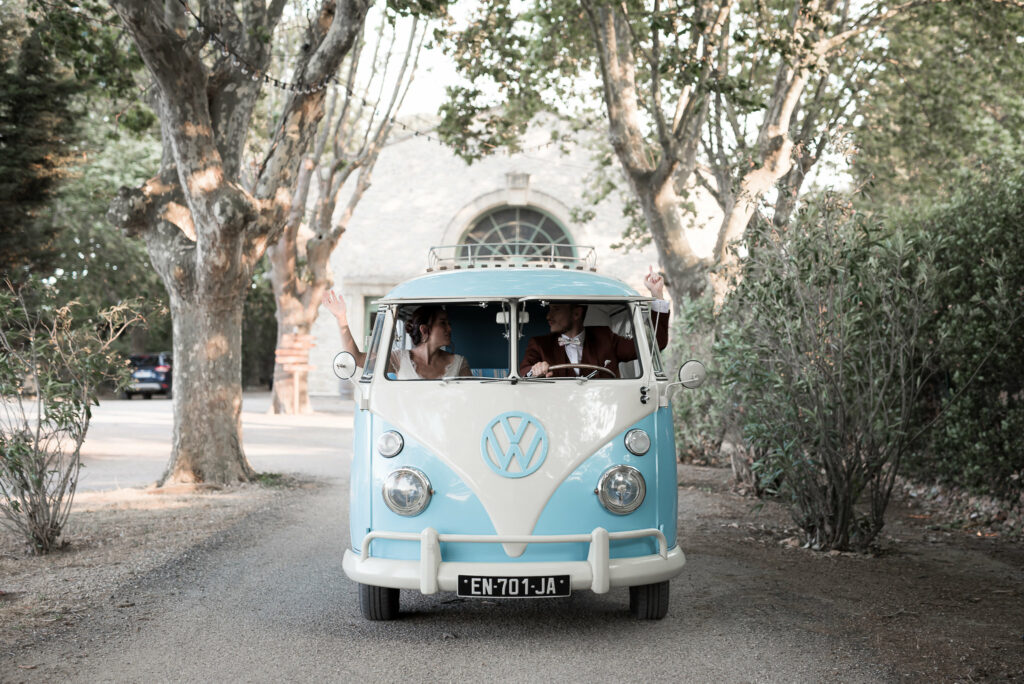 Choisissez l'arrivée qui correspond à votre mariage. van. Choisissez l'arrivée qui correspond à votre mariage