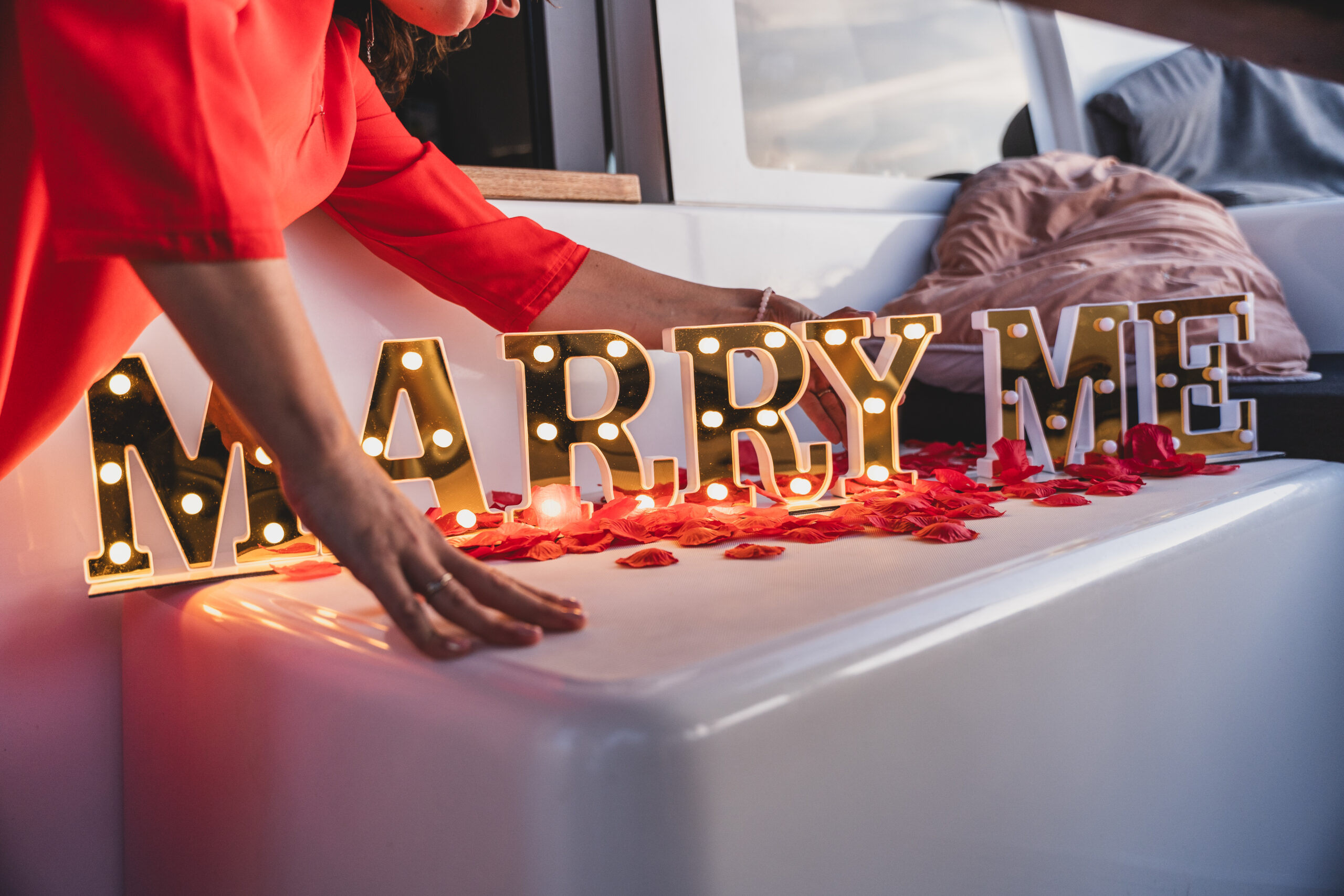 Demande en mariage en bateau