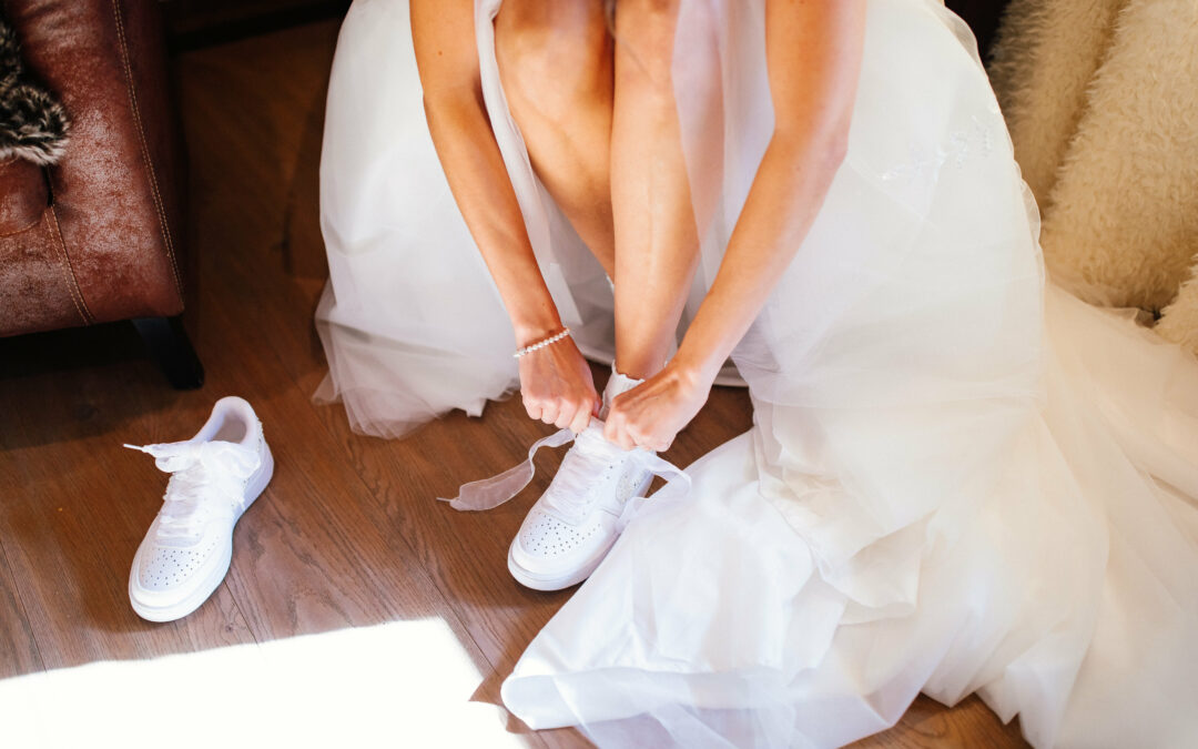 Basket, chaussure de mariée, mariée, robe de mariée