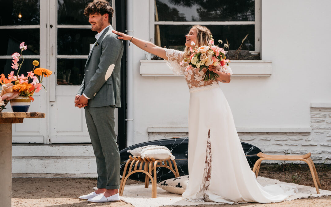 mariage sur la plage, les mariés, first view, robe blanche, couple, mariés