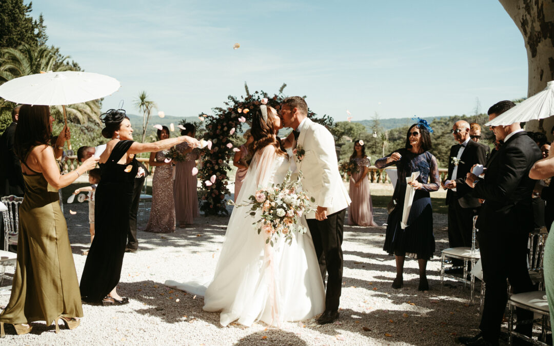 Organiser un Mariage Intimiste en Dordogne