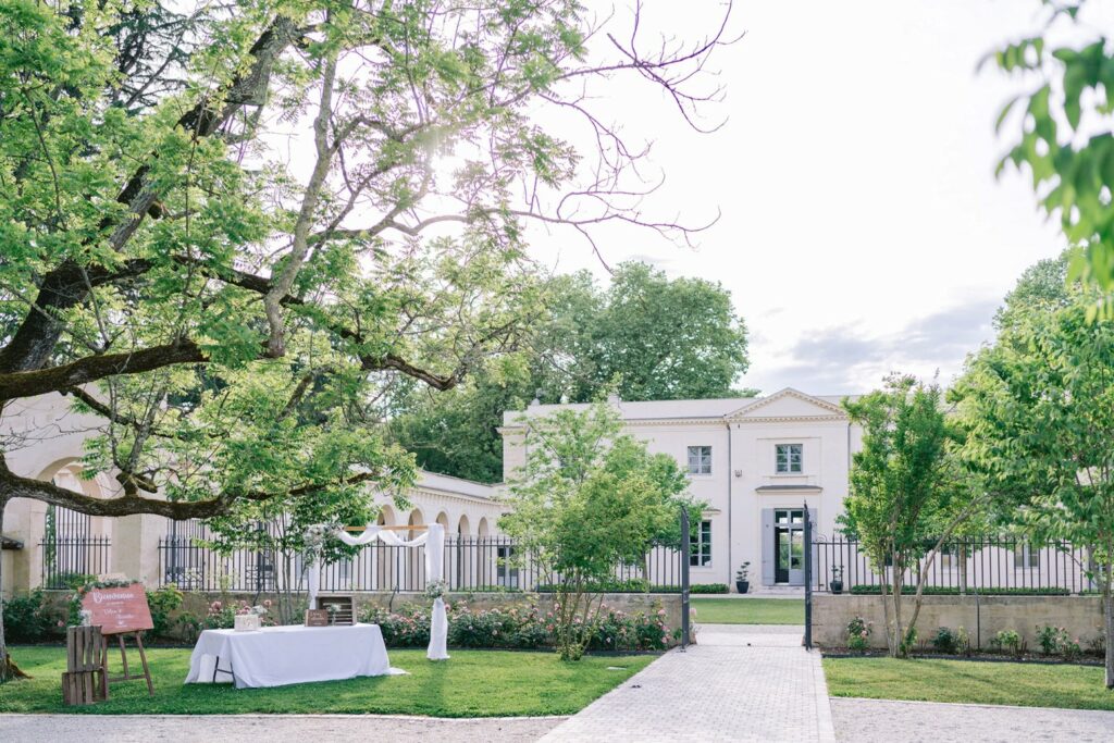 chateau, belle demeure, jardin a la francaise, jardin, lieu de reception, maraige