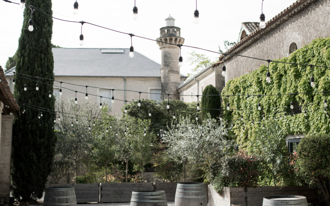 Planning a garden party–themed wedding