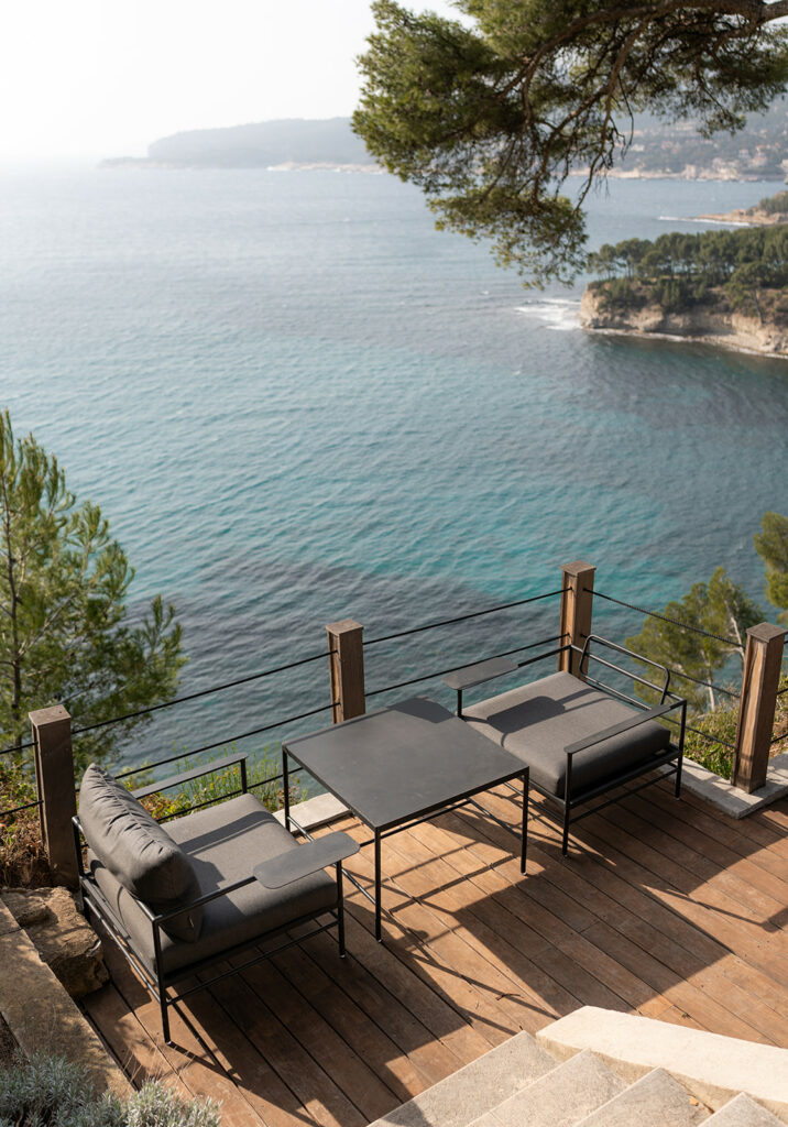 domaine des canailles, terrasse avec vu 