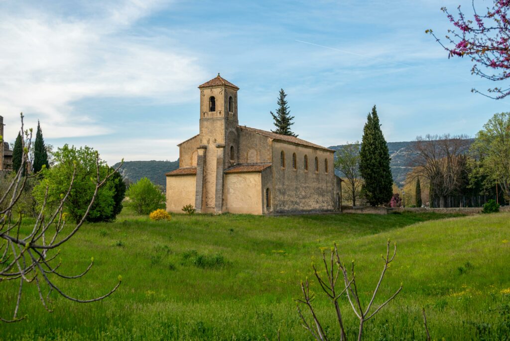 église de lourmarin 