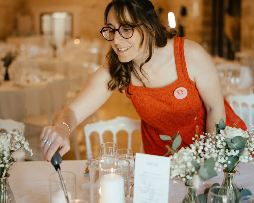 wedding planner, les filles en rouge, coordination jour J, organisatrice de mariage, d day wedding planner, conseil et accompagnement, coordinatrice de mariage, cheffe de projet mariage, l'agence aux 1000 mariages